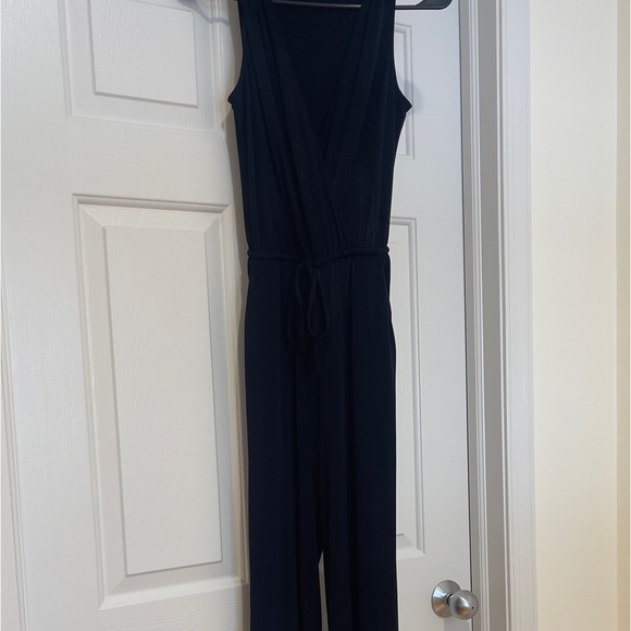 BCBG black low back sleeveless jumpsuit romper - Picture 2 of 3